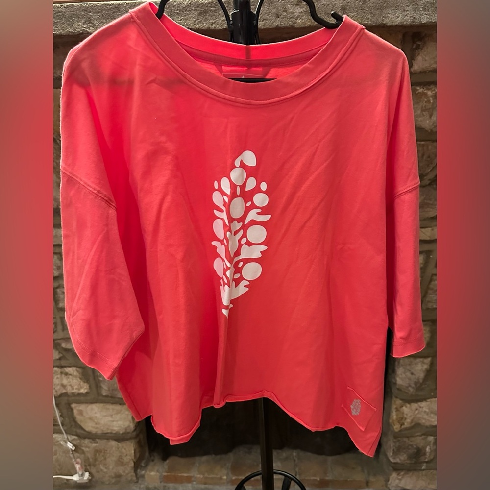 (NWT) Free People Movement Hibiscus Combo Cropped Tee